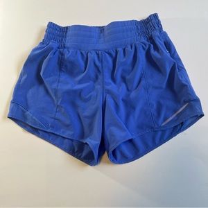 Lululemon Hotty Hot High Rise lined short size 4